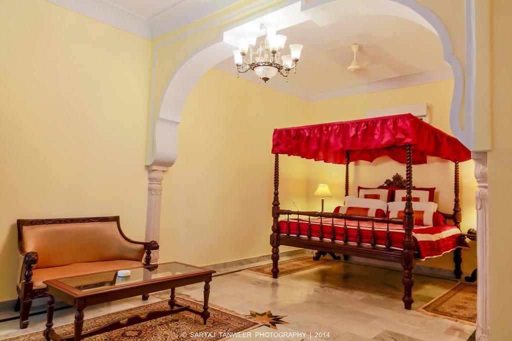 V Resorts Rajmahal Orchha Exterior foto