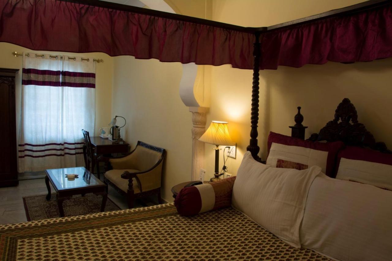 V Resorts Rajmahal Orchha Exterior foto